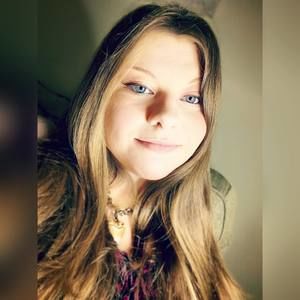 Meet your Posher, Lexi